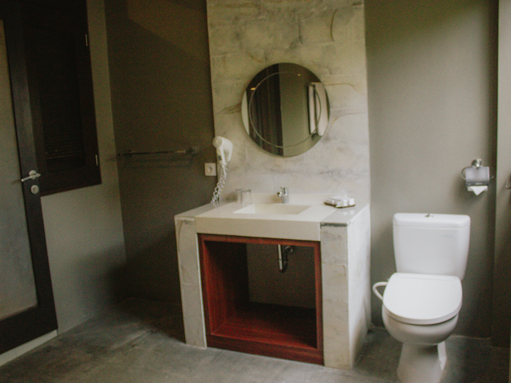 https://www.dmo.booknpay.net/argyasantijimbaran/assets/img/static/double-deluxe-rooms/double-deluxe-rooms4.jpg